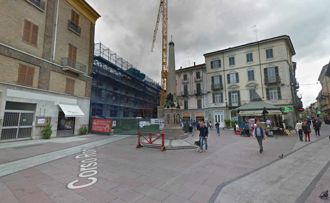 Consigliera leghista chiede azioni contro la maleducazione in piazzetta della Lega
