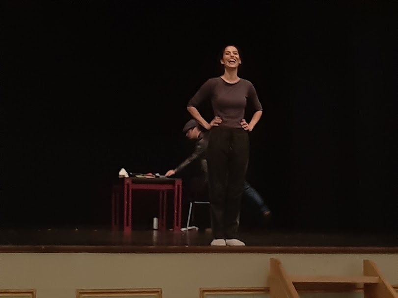 La solitudine del dialogo virtuale. Recensione di “Asocial Network” a Valenza