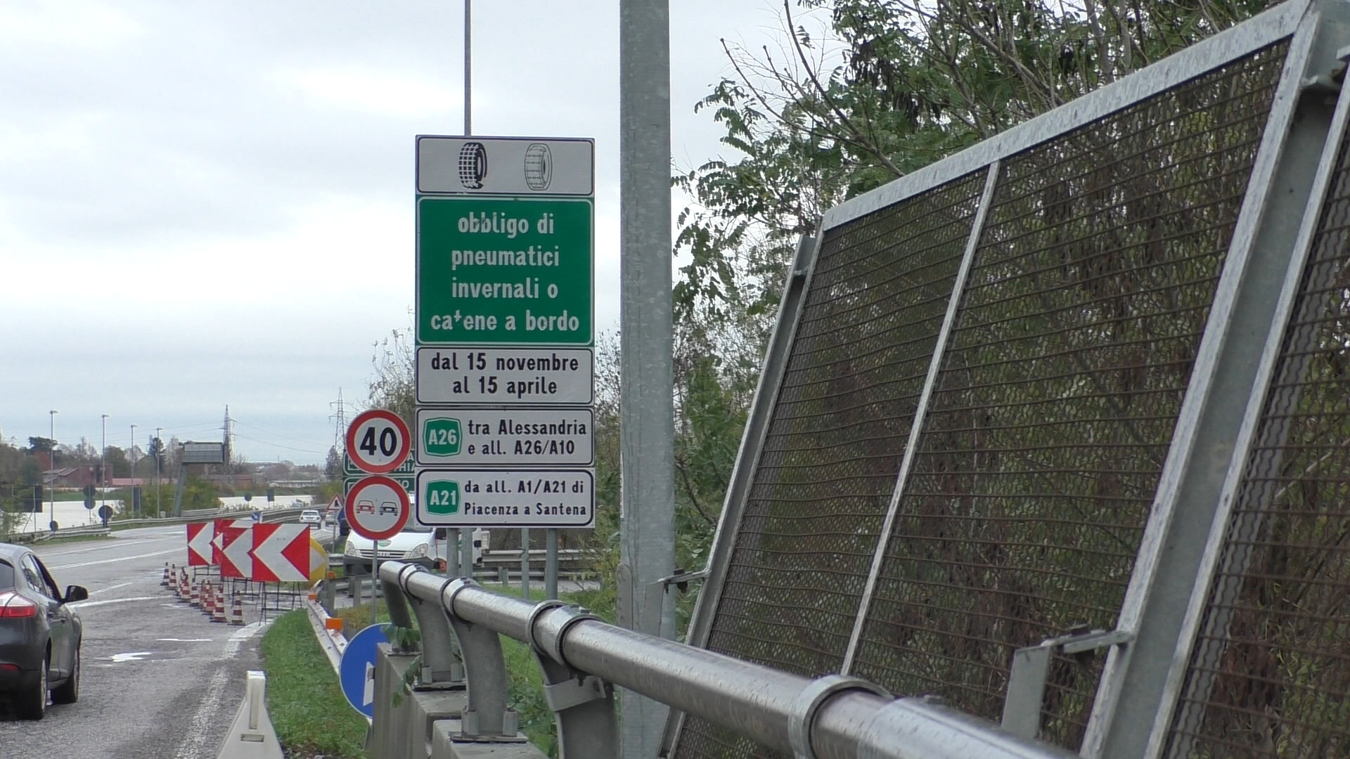 Dipendenti della Provincia aggrediti per aver vietato il transito in una strada inagibile
