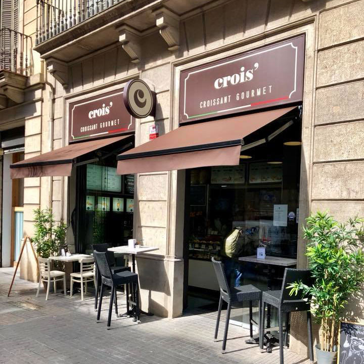 Tre alessandrini ambasciatori del croissant con il loro Crois’