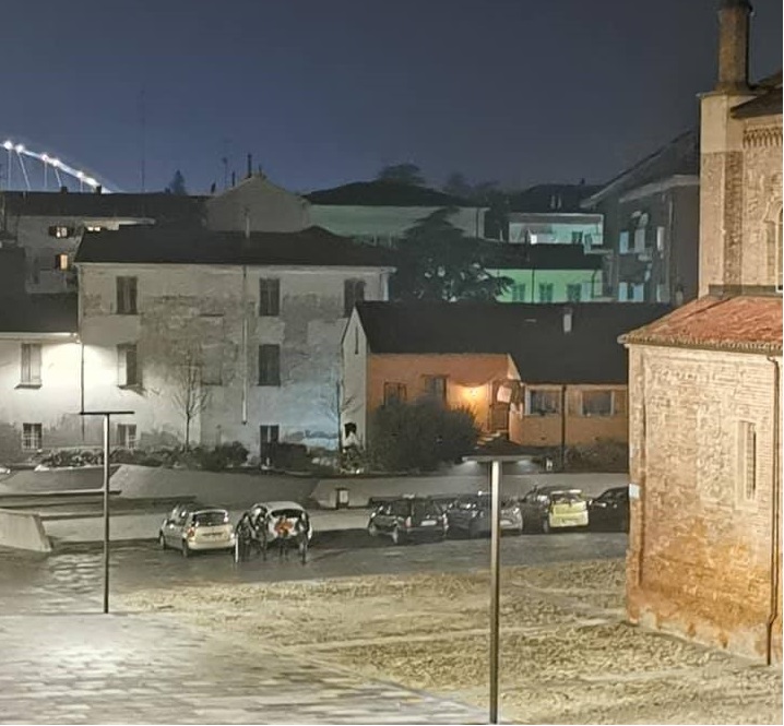 S. Maria di Castello: minoranza attacca dopo le auto parcheggiate in piazza