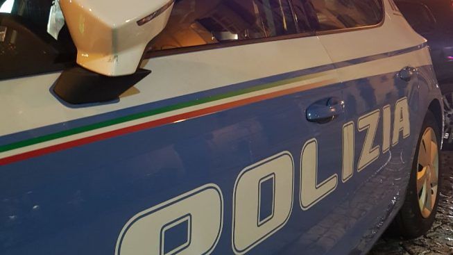 Urla e forze dell’ordine ieri sera in centro a Serravalle: cosa è successo