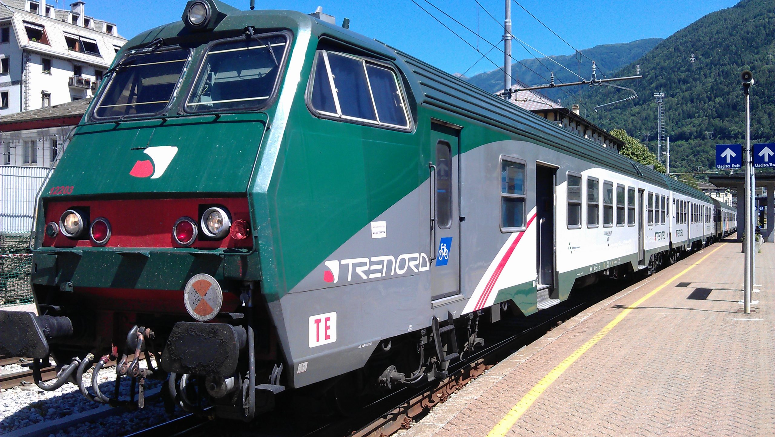 Ferrovie: Trenord, ‘lunedì 22 aprile sciopero, possibili disagi in Lombardia’