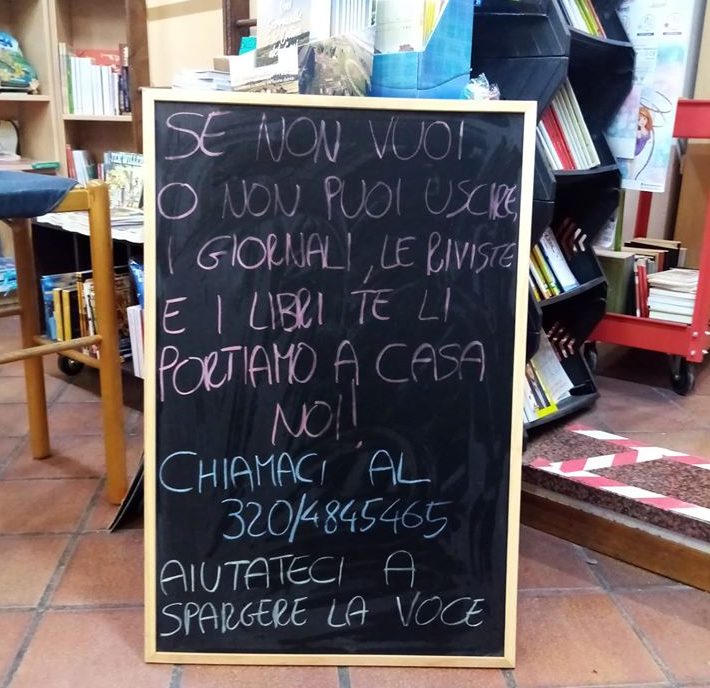 Il piccolo commercio si attrezza per resistere al coronavirus: libri, servizi e cibo a domicilio