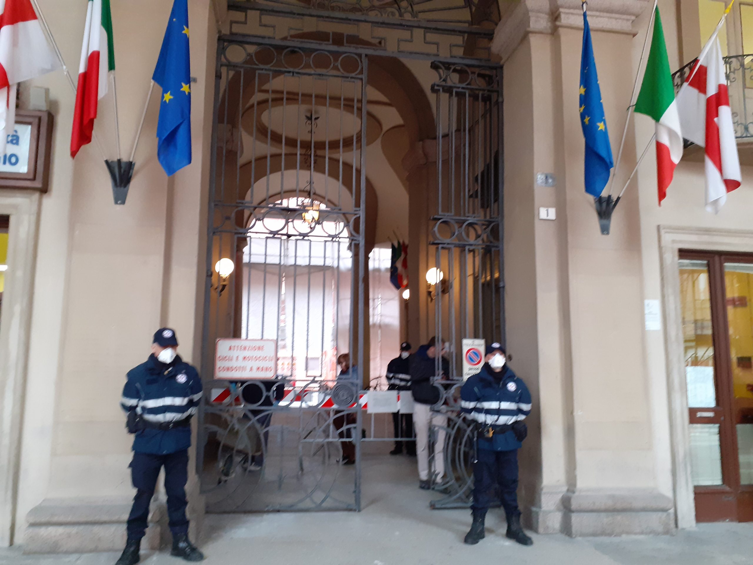 Coronavirus: accesso regolamentato al Comune di Alessandria