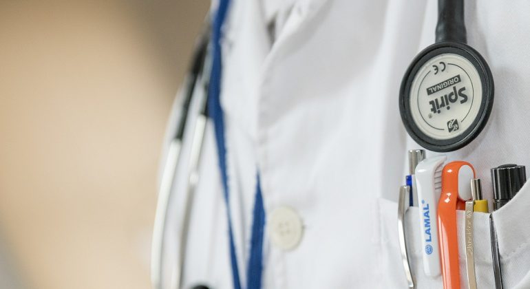 Covid, i cardiologi alla Regione: “La mortalità dei cardiopatici al 60%, non chiudete i reparti”