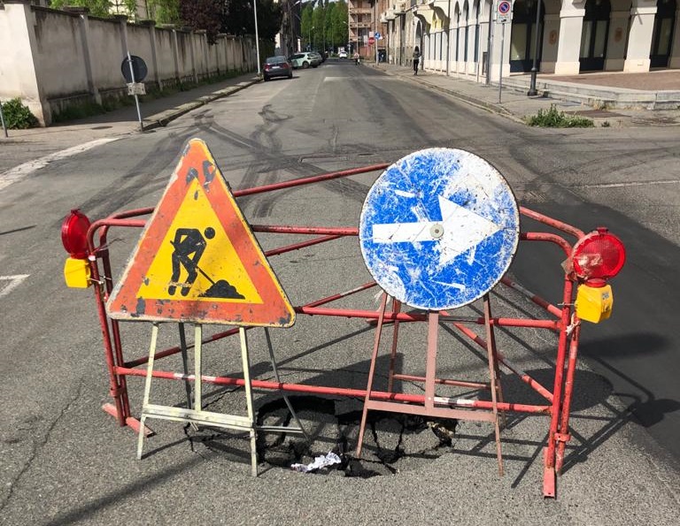 Cedimento strada in via Palermo, Barosini: “Al via i lavori di ripristino”