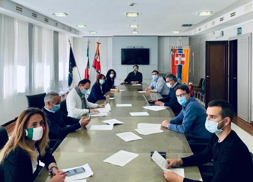 Fase 2, l’allarme dalla Regione Piemonte: “Attendiamo il decreto, Governo si sbrighi”