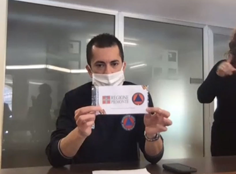 Ad Alessandria parte la distribuzione delle 94 mila mascherine della Regione