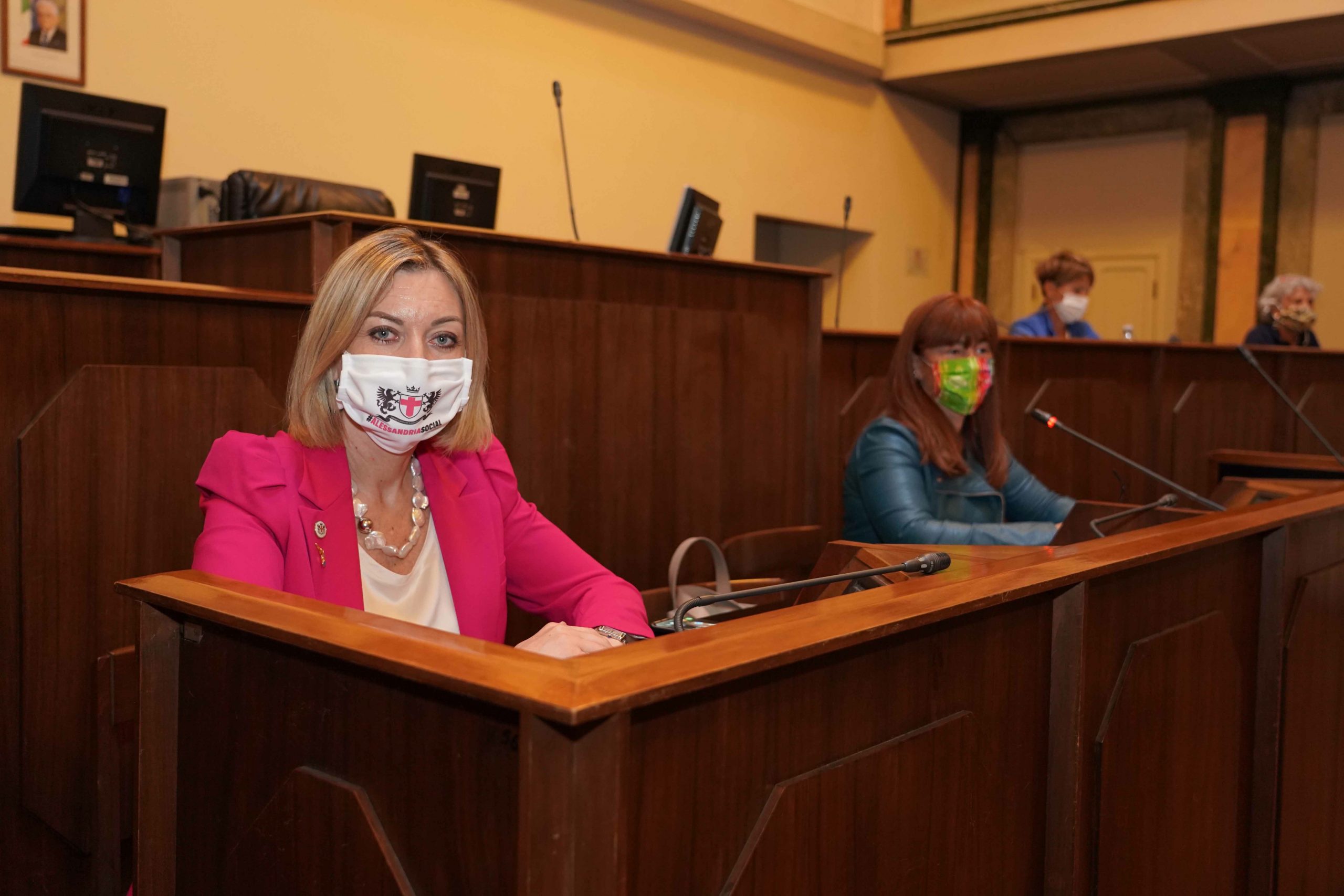 Consulta Pari Opportunità: ad Alessandria un concorso letterario dedicato alle donne in emergenza