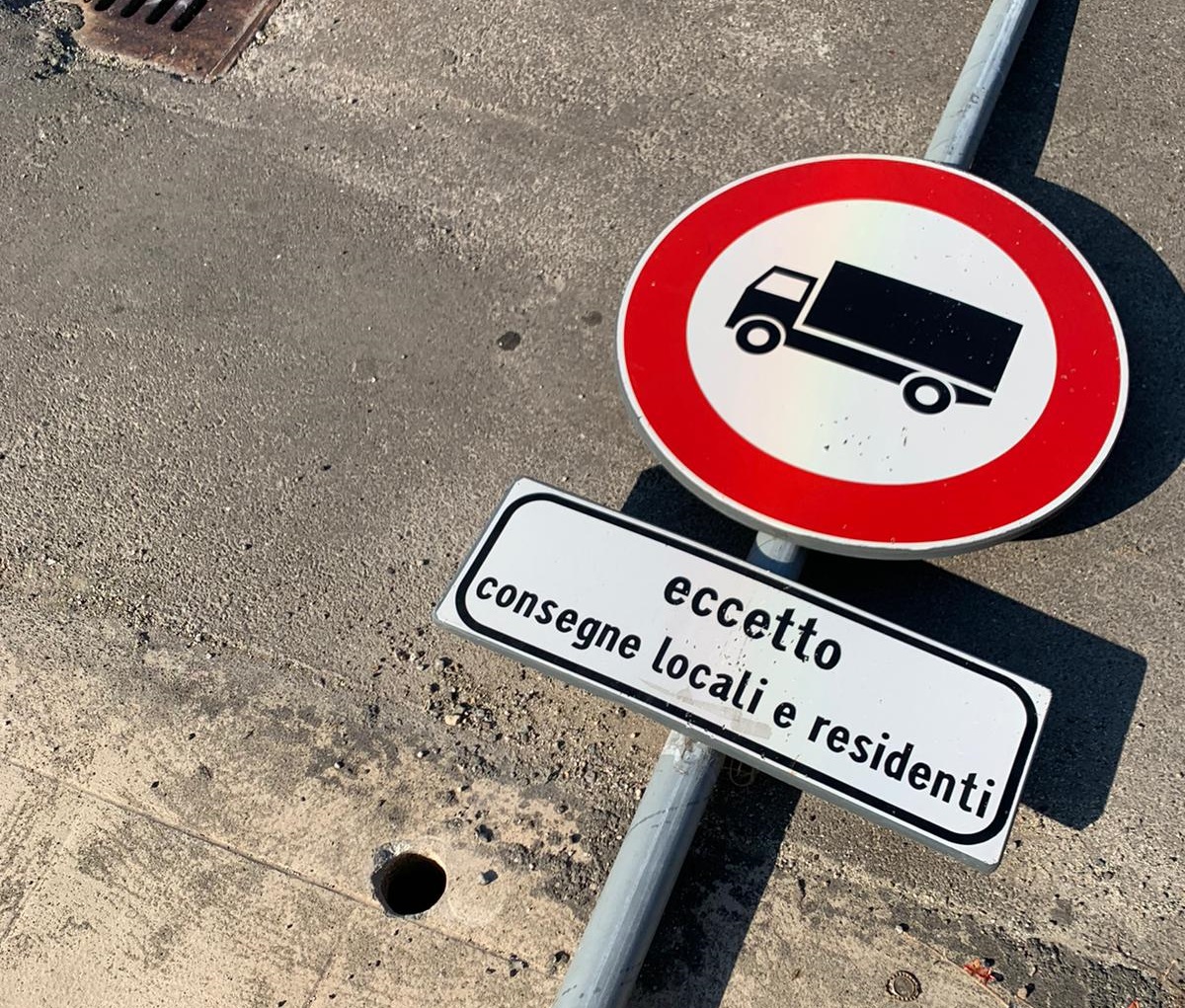 Schiamazzi a Spinetta, Polizia Municipale: “Dai controlli di stanotte nessuna irregolarità, chi sa denunci”