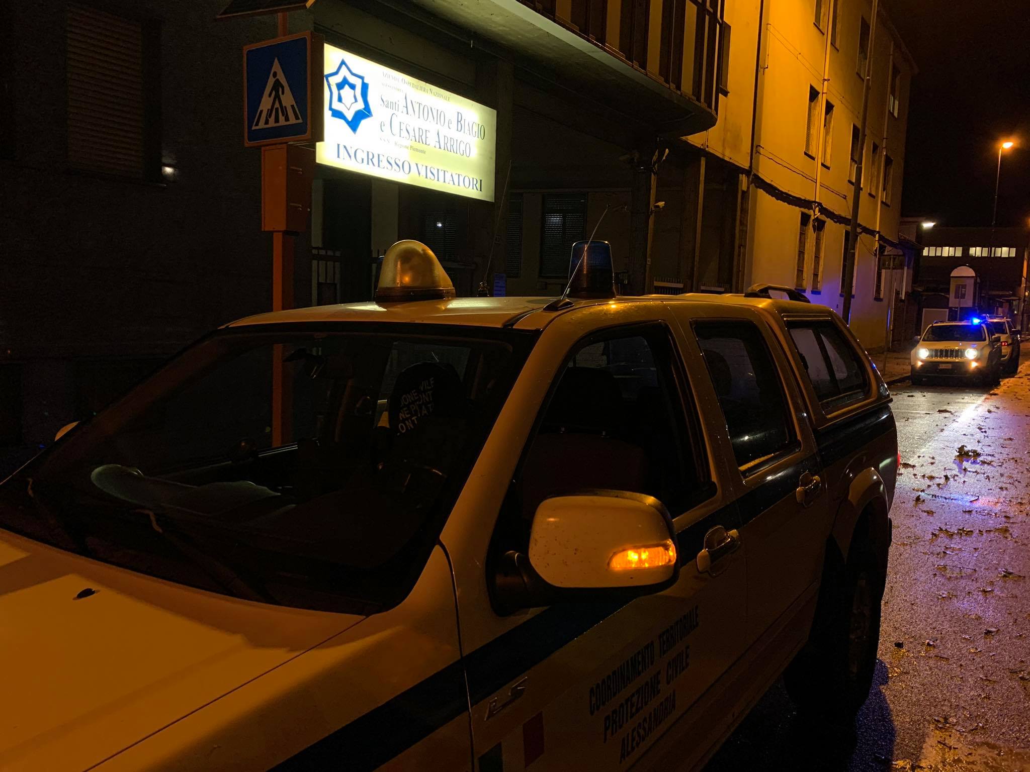 Protezione Civile in azione all’Ospedale di Alessandria per allagamenti alle camere mortuarie