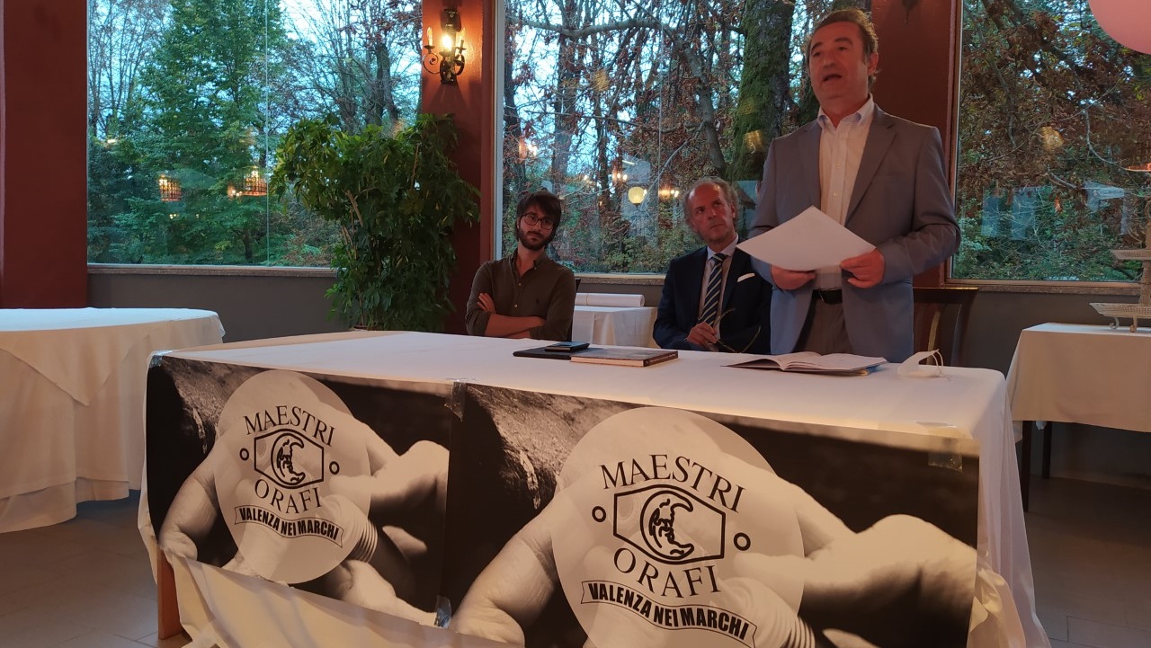 Valenza nei Marchi incontra i Maestri Orafi: “Sono l’anima delle aziende orafe”