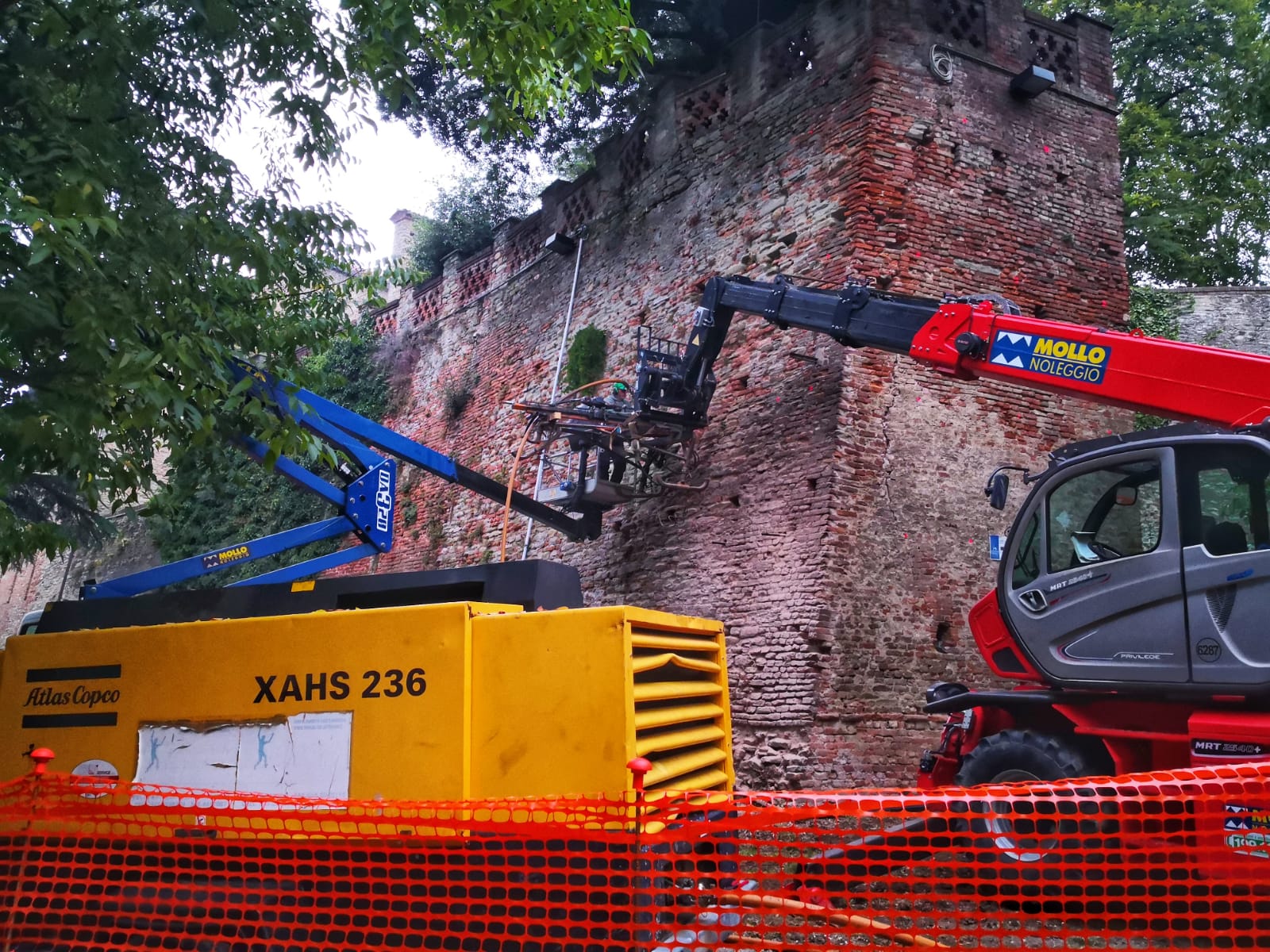 Ad Acqui via ai lavori di messa in sicurezza del Castello dei Paleologi