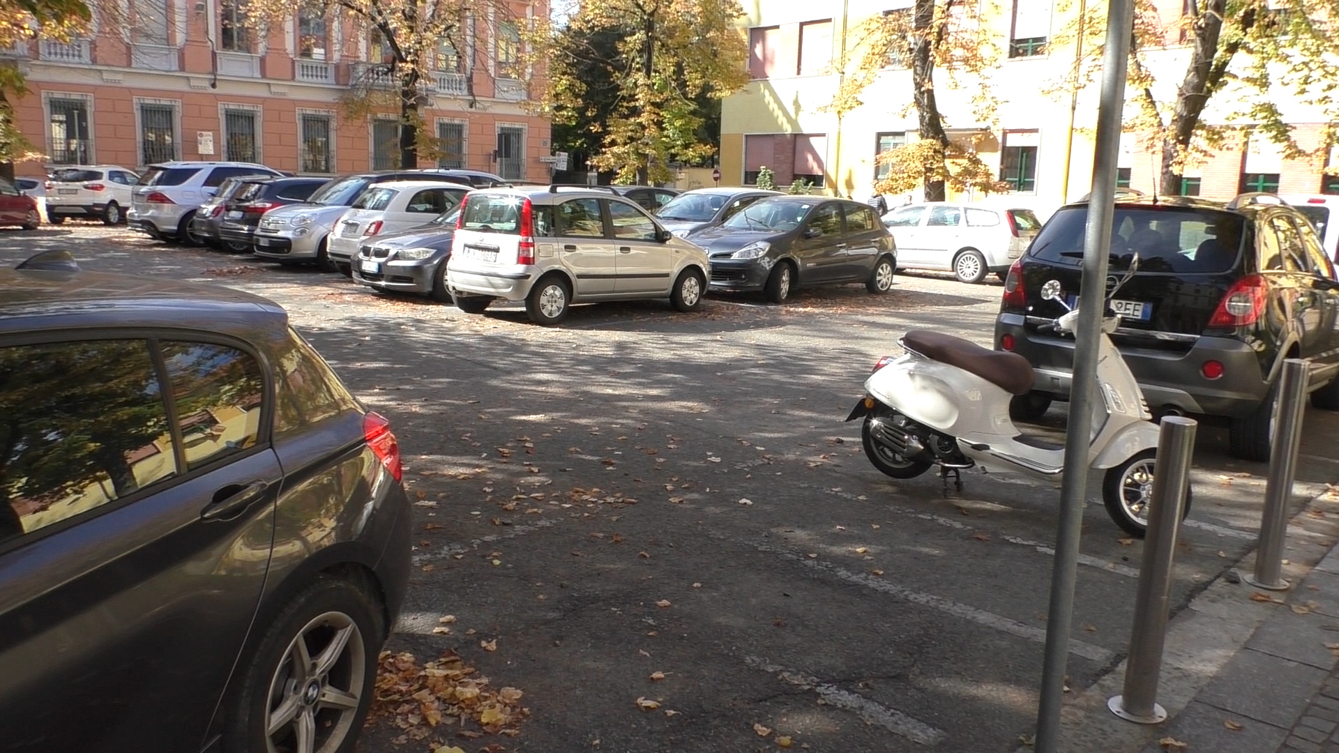 Piazza Vittorio Veneto senza auto, Pd: “Nostra proposta ma la giunta disse no. Ora ha cambiato idea”