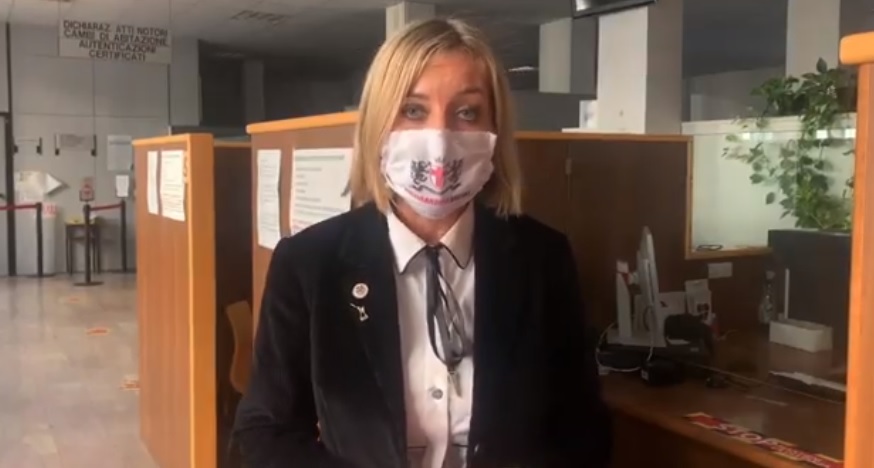 Ad Alessandria il servizio Anagrafe prosegue, sempre su appuntamento. Assessore: “Nessuno stop”