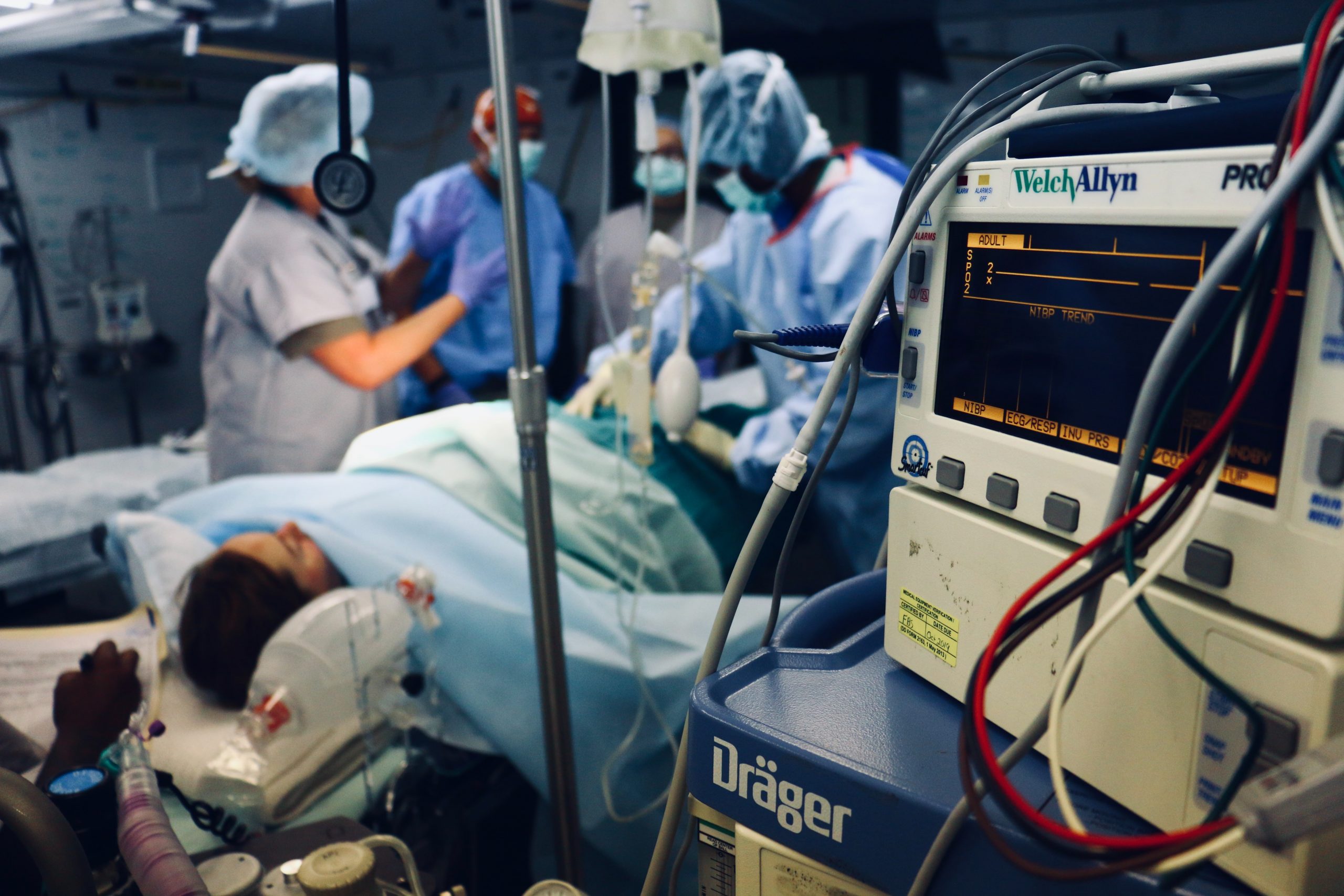 “Vi prego, fate il possibile per il mio compagno”. Ma in terapia intensiva non ci sono posti per operazioni programmate