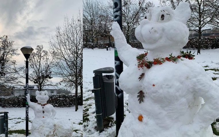 La scultura di neve al parco Carrà di Alessandria di un artista anonimo