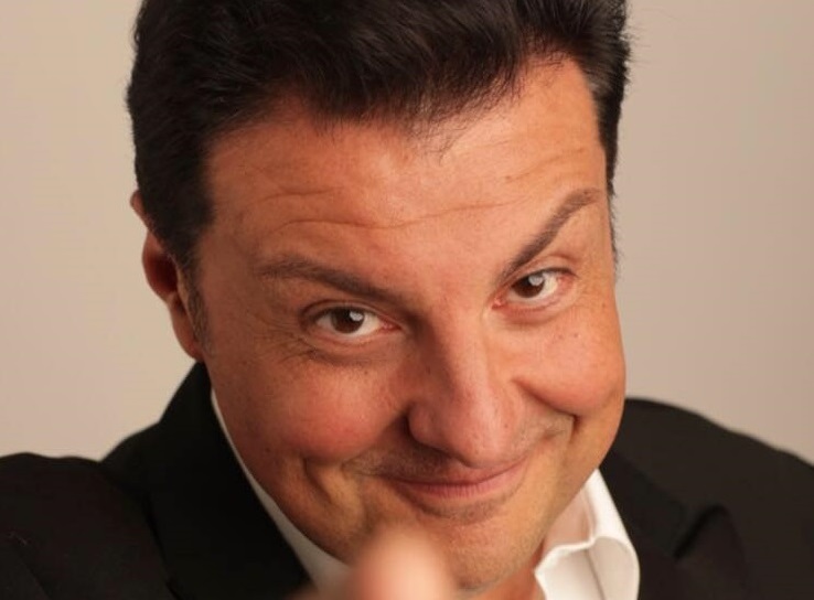 “Mi sono rotto”: su Radio Gold e in tv Claudio Lauretta racconta la nuova canzone