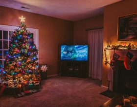 Tutti i film di Natale in programma sul digitale terrestre il 24 dicembre