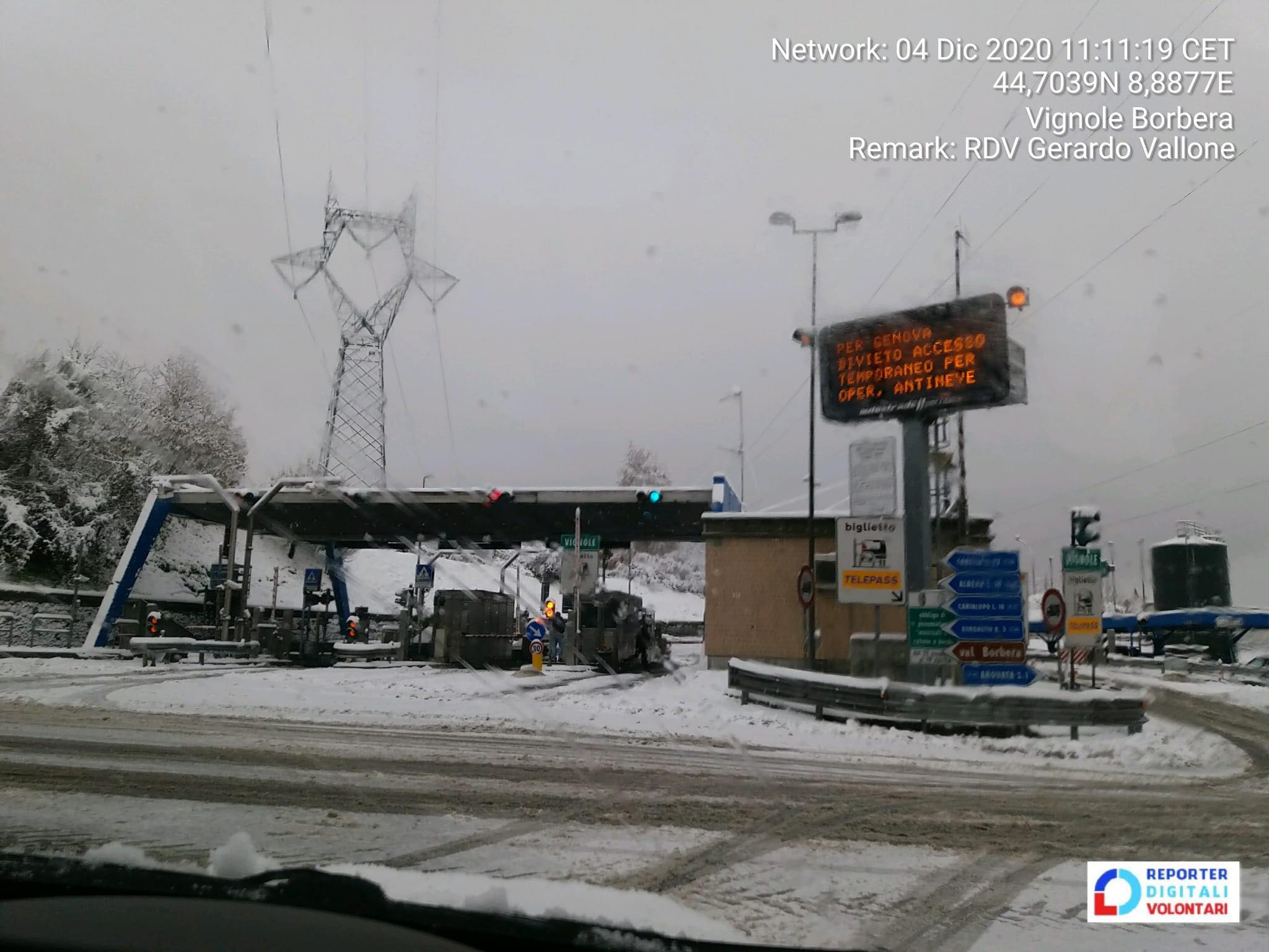 Neve: la situazione su A7 e A26 [AGGIORNAMENTI VIABILI]