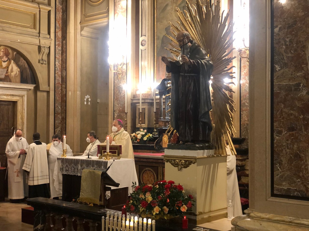 L’ospedale di Alessandria celebra Sant’Antonio grazie al web e ringrazia il personale andato in pensione