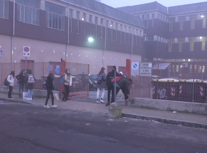 Ritorno a scuola per gli studenti dell’Alessandrino: le regole su positivi, dad, quarantena e tamponi