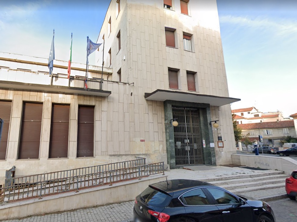 Docenti senza stipendio oggi in presidio davanti al Provveditorato: “Scottati da troppe delusioni”