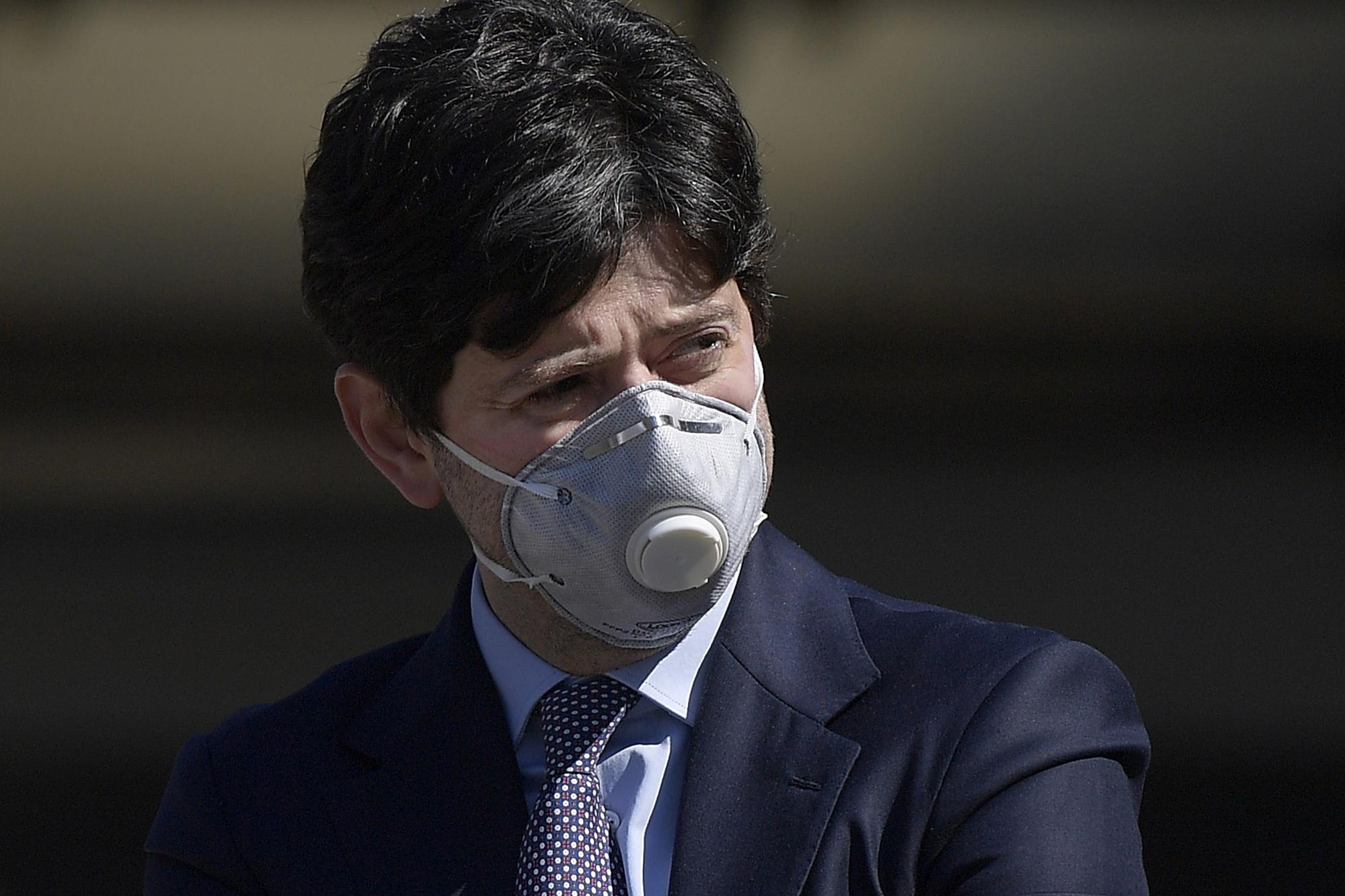 Il Cts lancia l’allarme: “La situazione pandemica in Italia richiede lockdown duro”