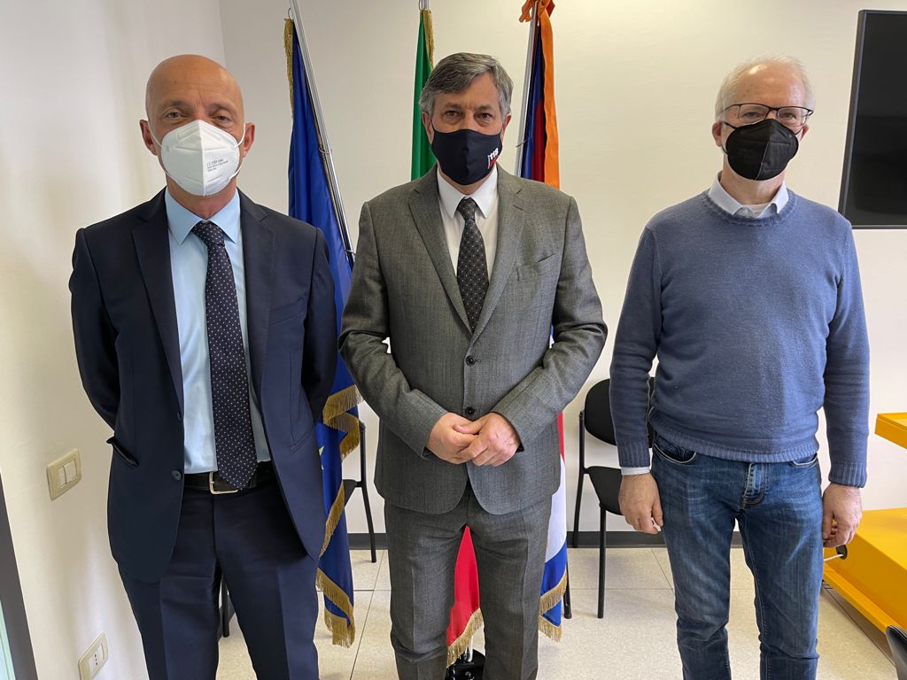 Il Piemonte rinnova l’accordo con i farmacisti per somministrare i vaccini a vettore Rna virale