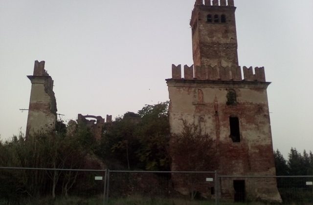 Oggi a Pop-Al lo studio estetico Le Forme, il Castello di Casalbagliano, la proposta M5S per Corso Acqui ed Enrico Cremon