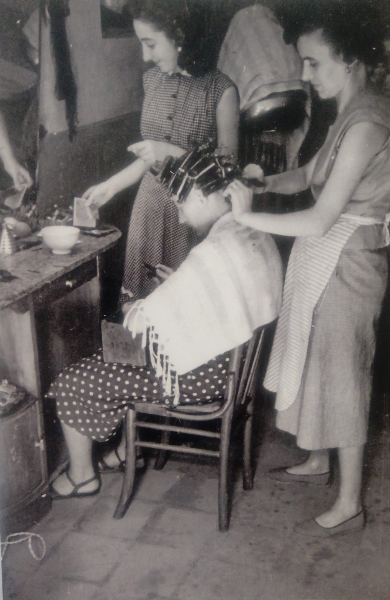 One salon Al salone Beppe Ricagno di Acqui 50 anni di storia all’insegna dello stile