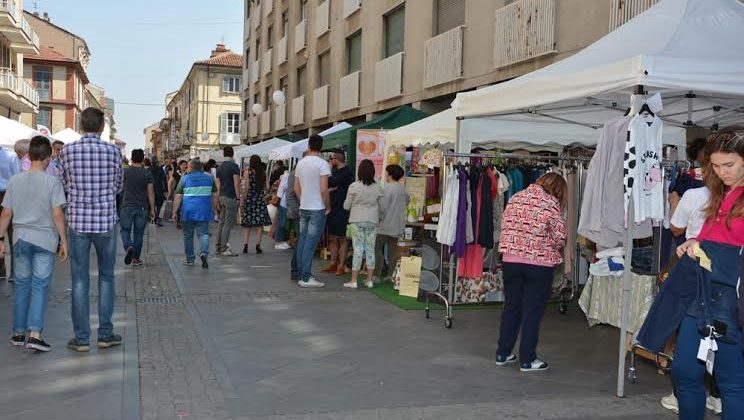 A Valenza domenica torna la Fera del Bunpat, la fiera del buon prezzo