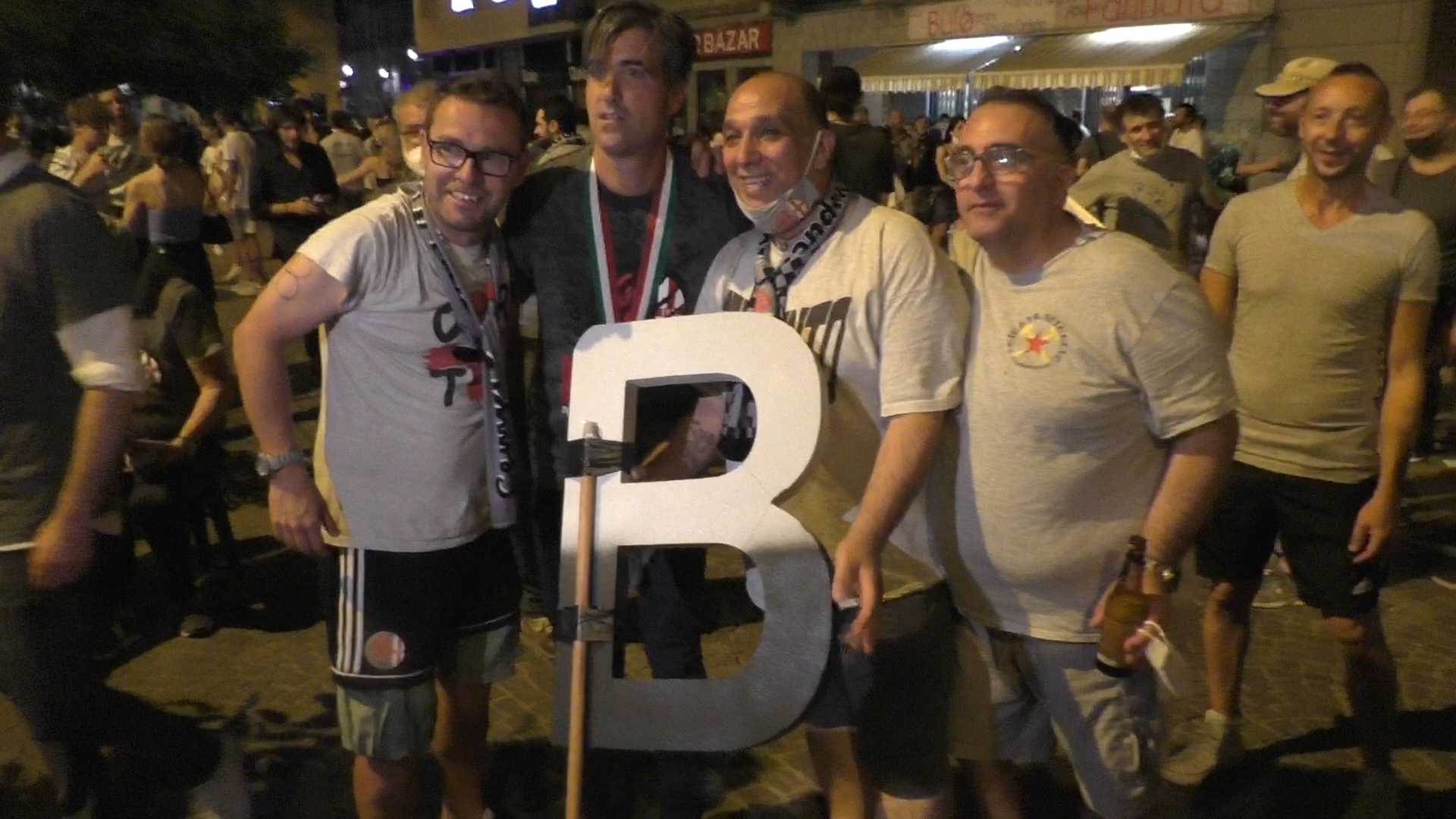 Grigi in festa per la B: ecco il percorso del pullman scoperto in città
