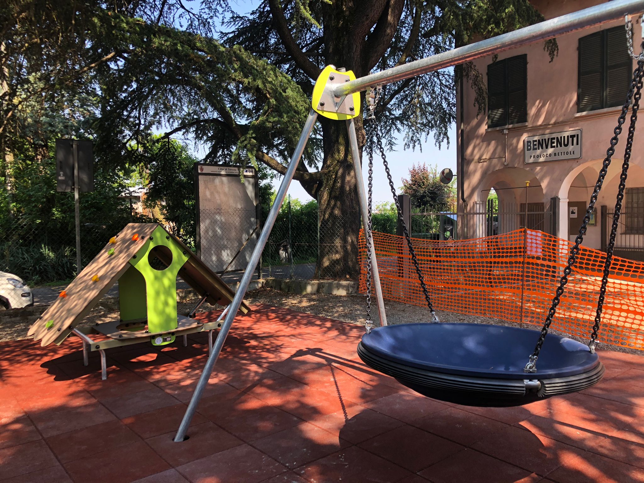 Completati i lavori in alcune aree gioco delle frazioni di Tortona