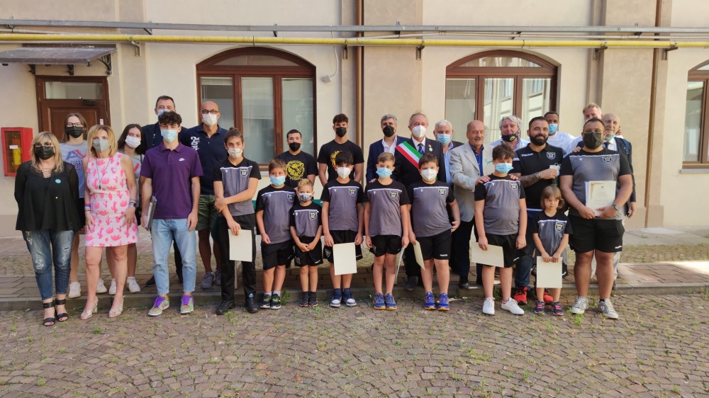 Il Comune consegna altri attestati di Encomio Sportivo: ecco chi li ha ricevuti
