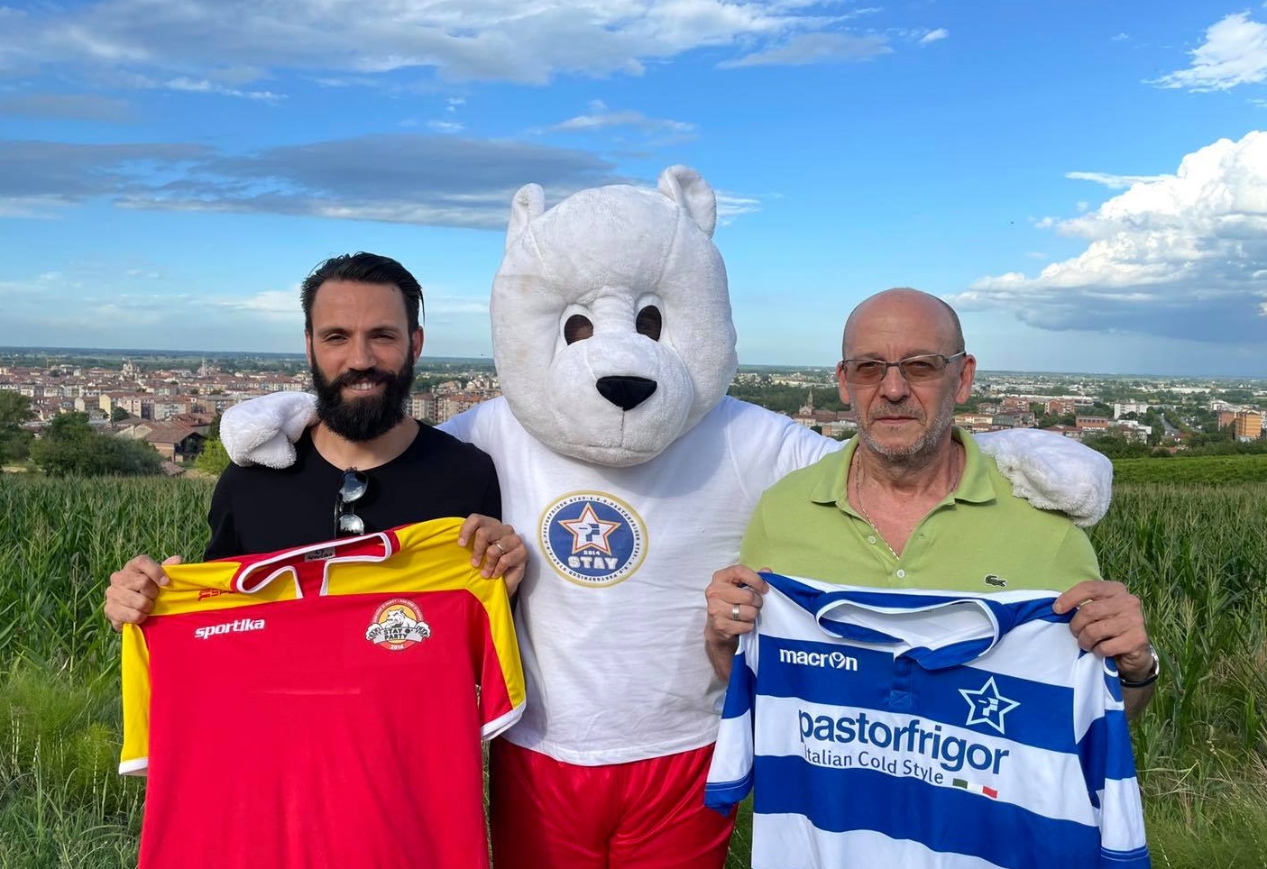 Il calciomercato in provincia tra colpi e nuove squadre. In Promozione ecco la Pastorfrigor Stay