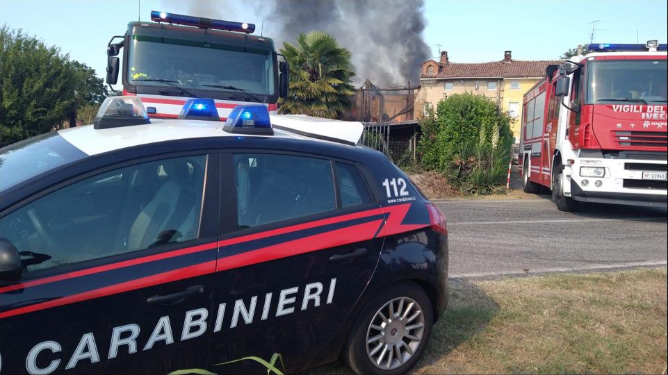 Un Vigile del Fuoco intossicato nell’incendio a Valamacca