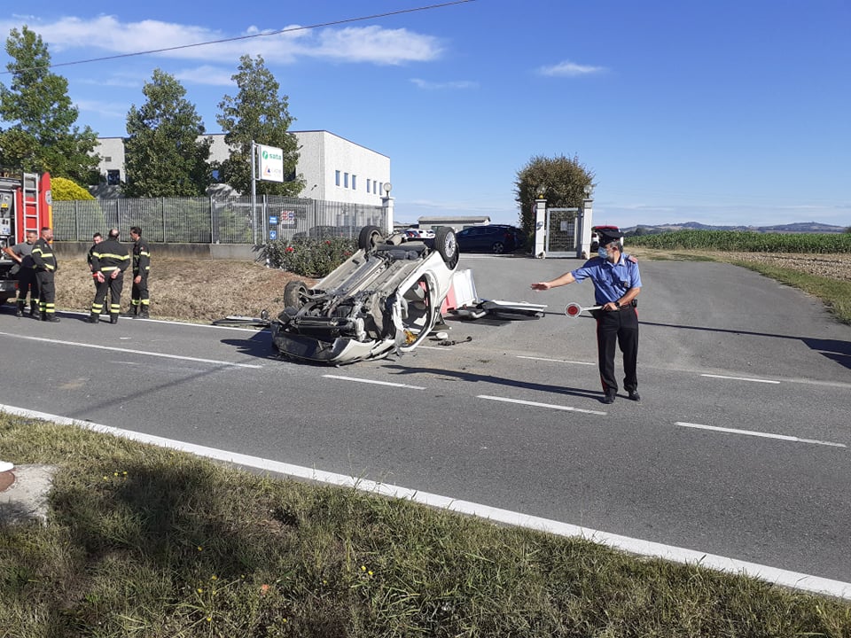 Incidente a Quargnento: auto ribaltata ma senza conseguenze gravi per l’automobilista