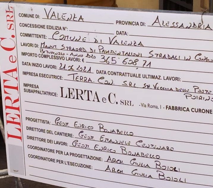 Lavori stradali a Valenza. Ballerini al sindaco: “Bene ma giusto ricordare che erano stati finanziati dalla precedente amministrazione”