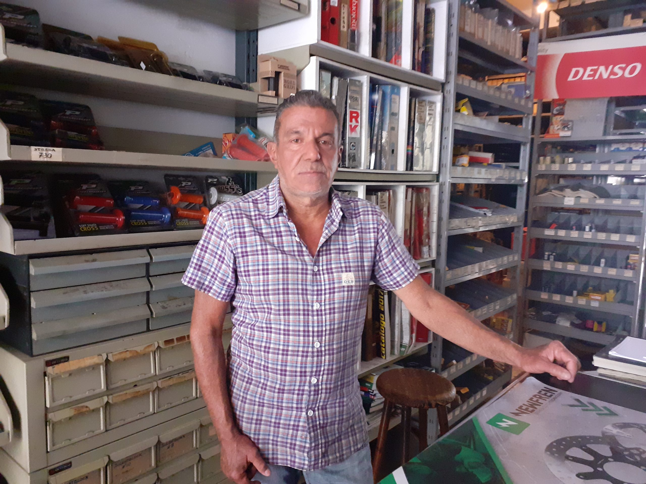 Motoautoforniture Miglietta chiude dopo 73 anni: “Qui i clienti come amici. Cerco un giovane che prosegua”