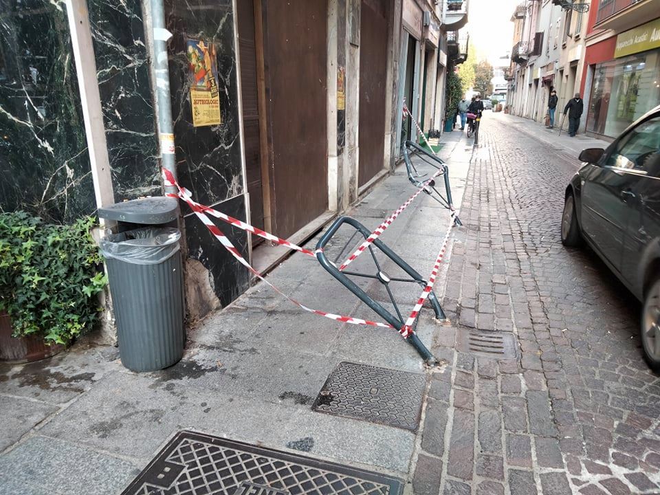 Schianto nella notte in via Milano ad Alessandria: 21enne positivo all’alcol test