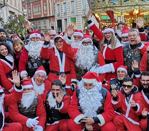 Ad Alessandria il raduno di Babbi Natale per sostenere l’Ospedaletto Infantile