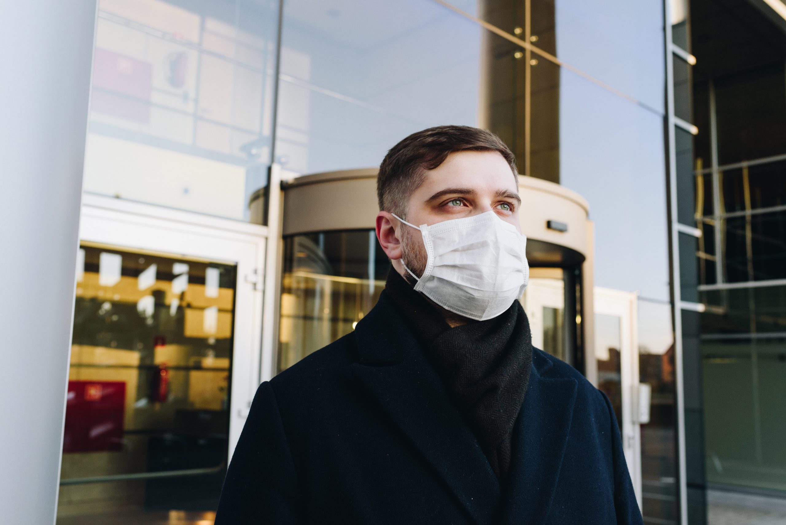 Bollettino coronavirus: in Piemonte 14.207 nuovi contagi e 12 decessi