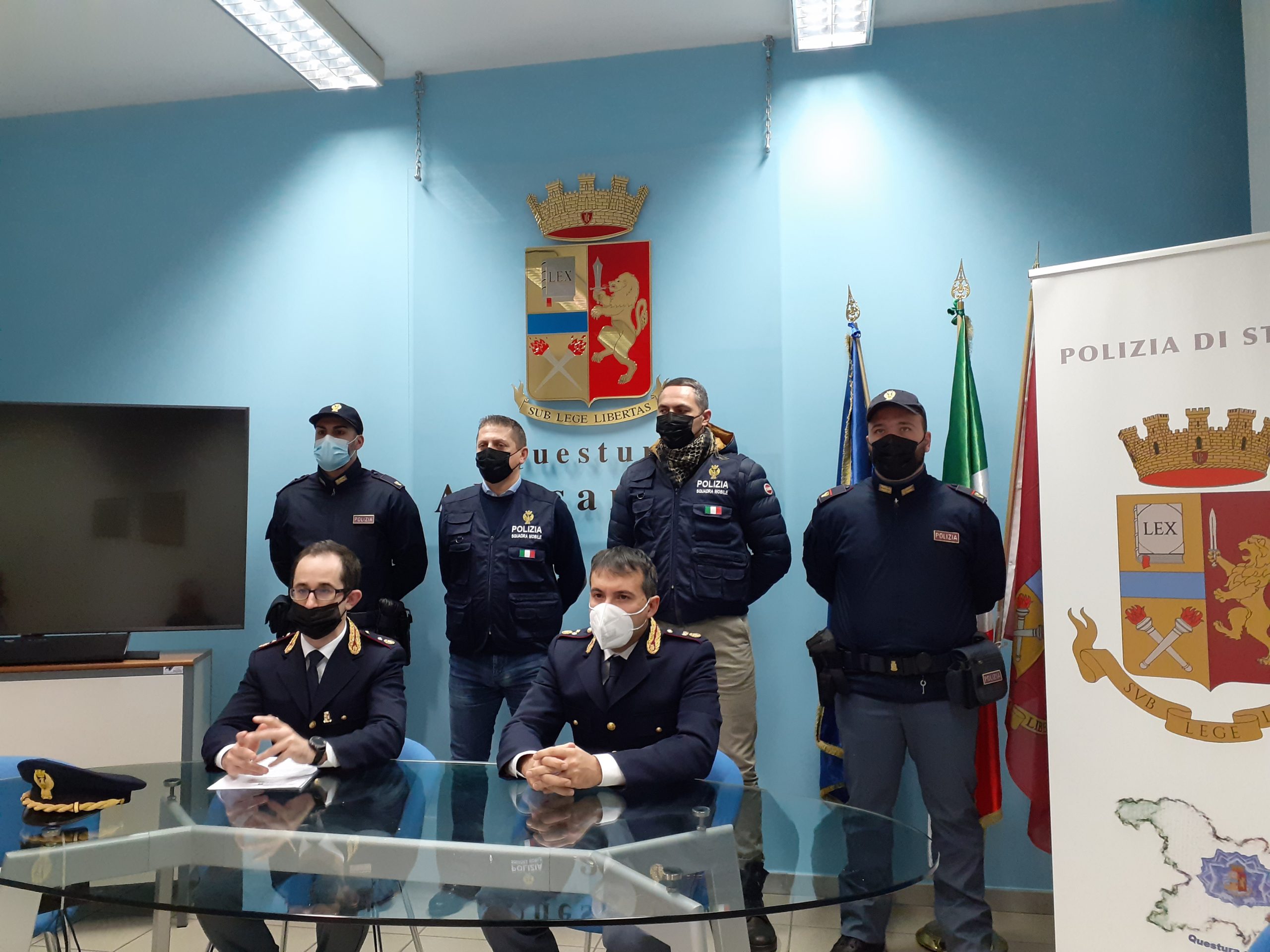 Spaccate Alessandria: incastrato da due impronte il giovane sospettato, era scappato in Lombardia