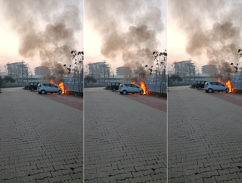 Auto in fiamme nel parcheggio dietro all’Ospedale infantile di Alessandria