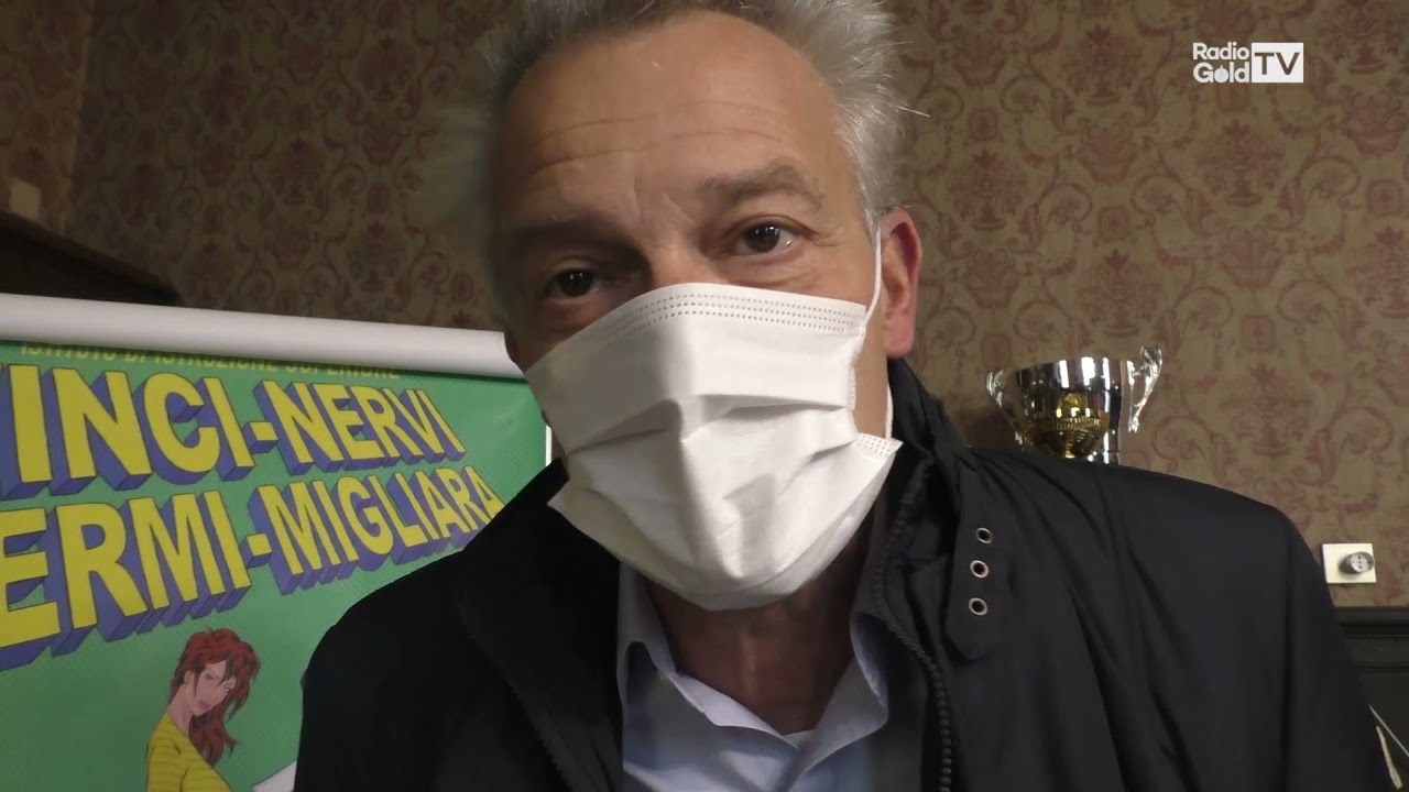 A scuola dal lunedì al venerdì: “Più tempo per stare in famiglia e benefici per l’ambiente”