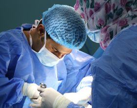 Covid riduce interventi chirurgici: in Piemonte attività scesa del 50%