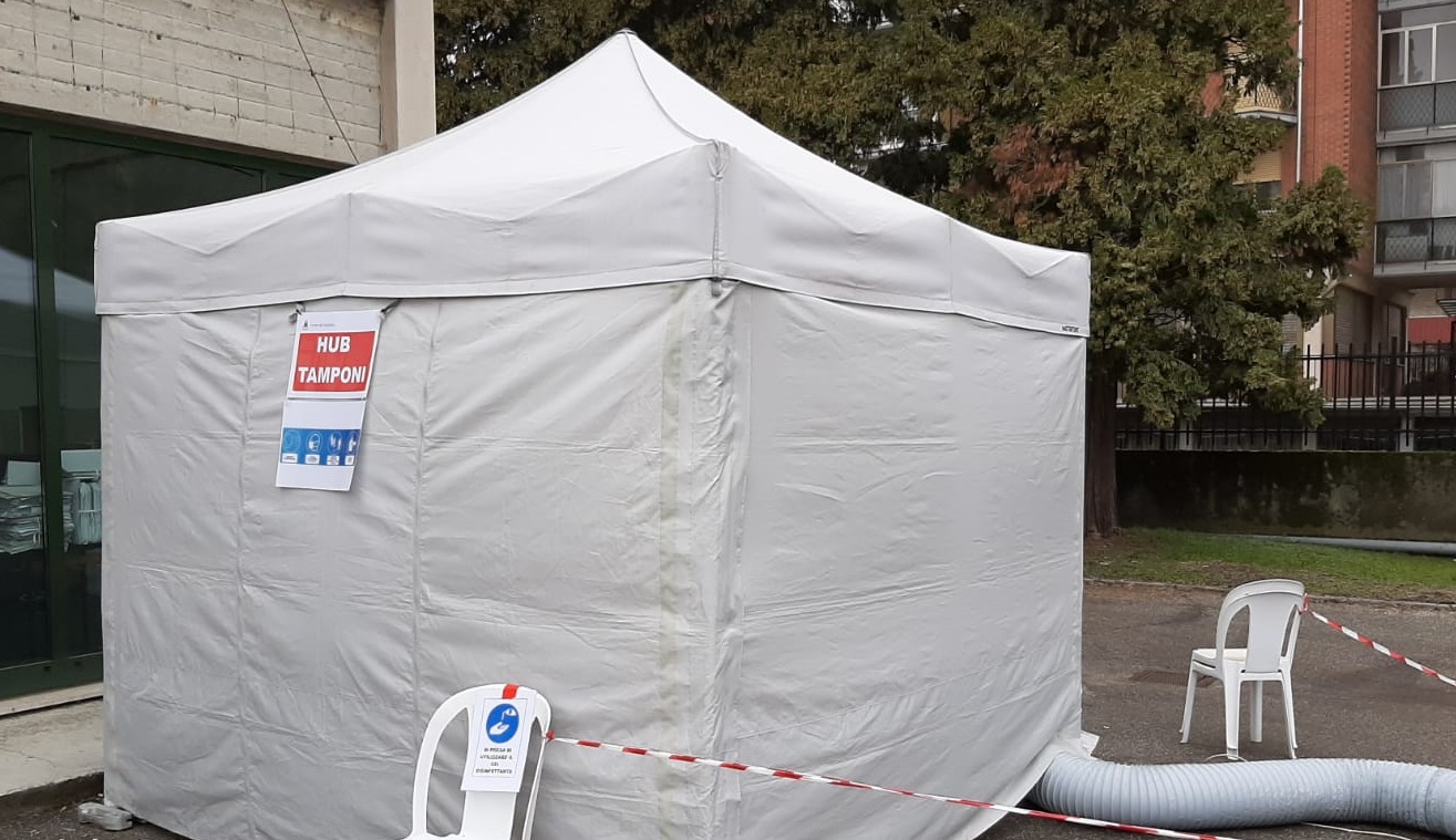 Ecco il punto tamponi a Valenza per gli studenti, sindaco: “Obiettivo attivarlo anche per i cittadini”