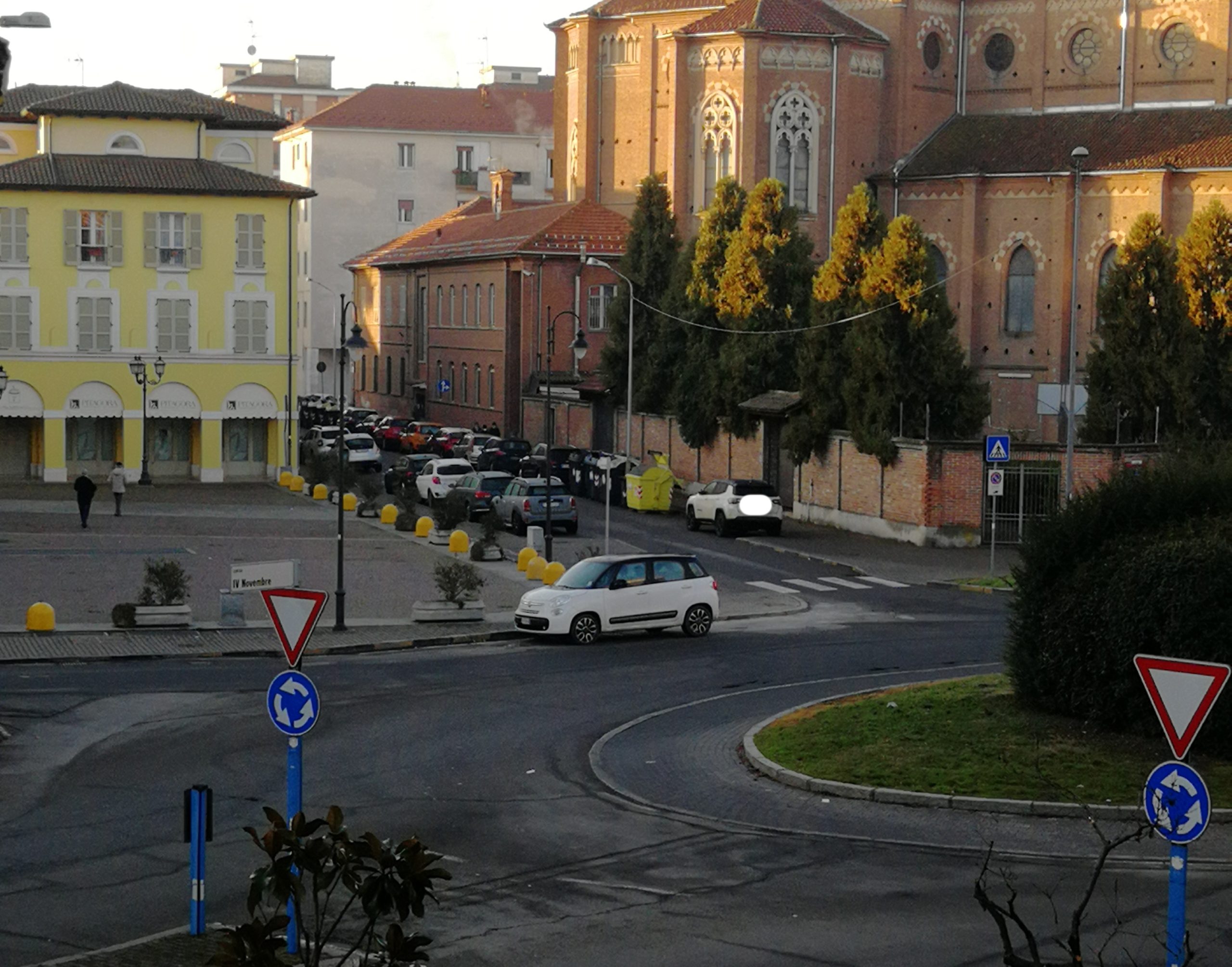 Sale l’indignazione verso l’inciviltà di alcuni automobilisti ad Alessandria